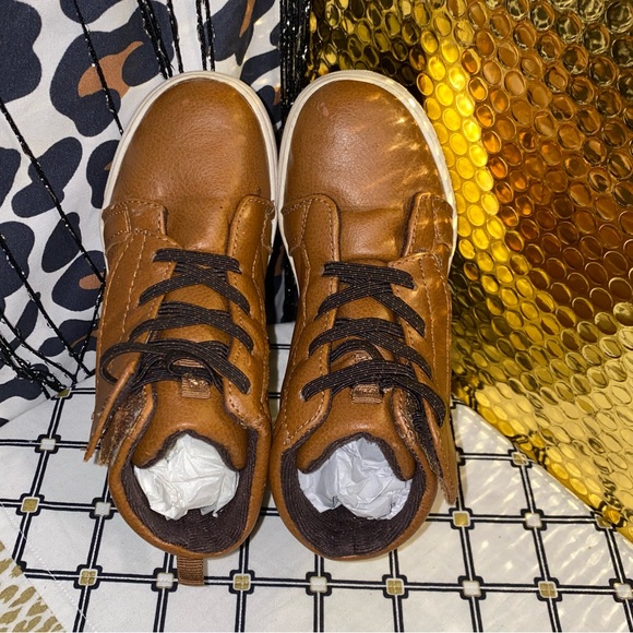 TODDLER BOYS BROWN BOOTS - Picture 1 of 8